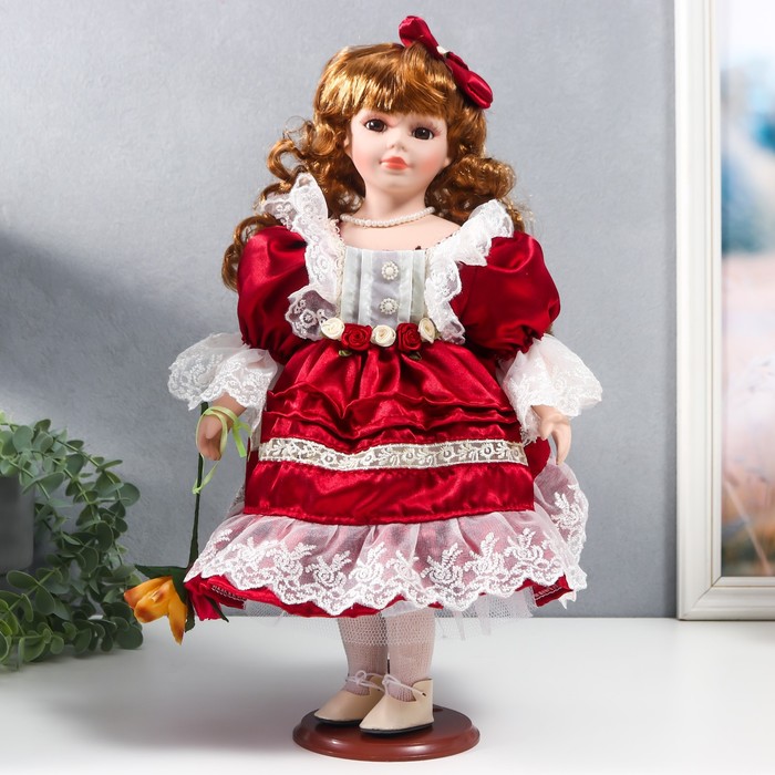 Кукла коллекционная керамика "Наташа в бордовом платье с рюшами, с бантом в волосах" 40 см оптом